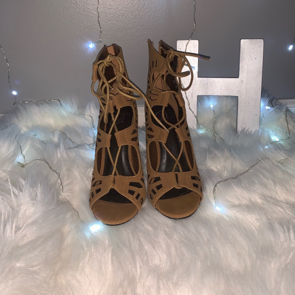 Charolette Russe heels